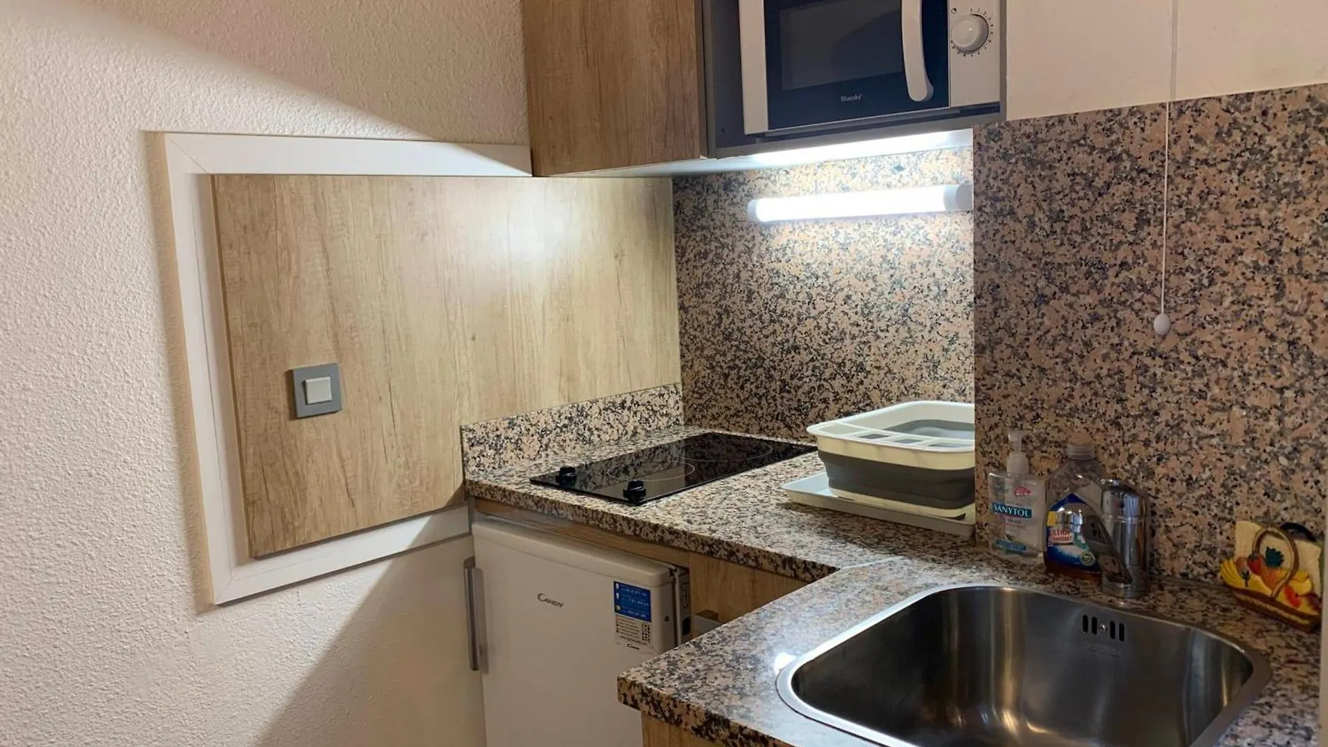 Studio 4 Pers Avec Balcon Et Wifi Au Centre De Brides-Les-Bains, Proche Thermes Et Remontees Mecaniques - Fr-1-512-278 Apartment Brides-les-Bains